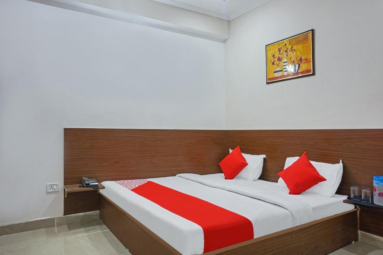 Hotel O Quadis 노이다 외부 사진