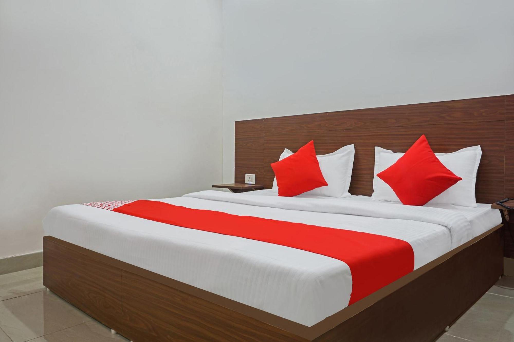 Hotel O Quadis 노이다 외부 사진