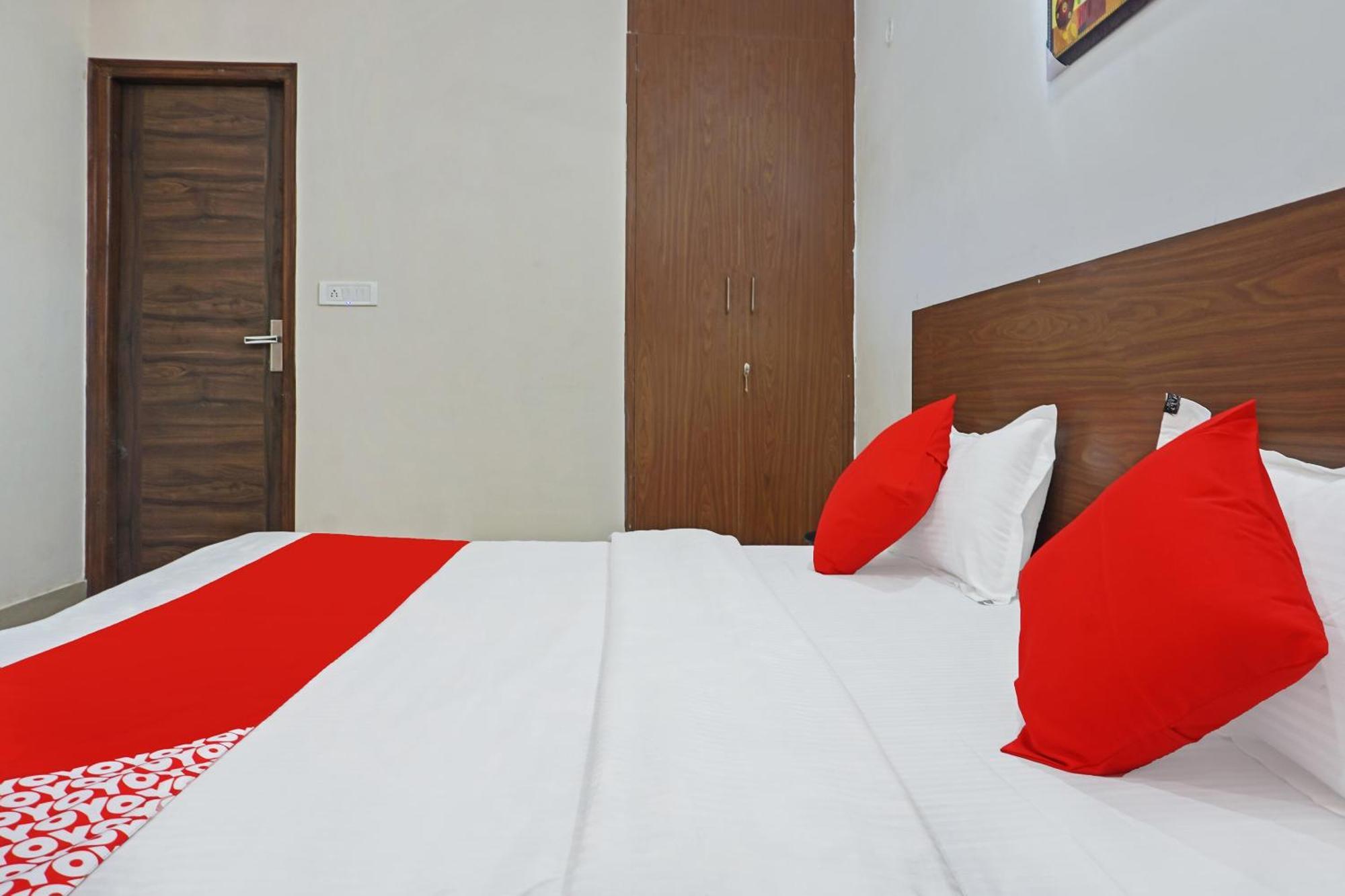 Hotel O Quadis 노이다 외부 사진